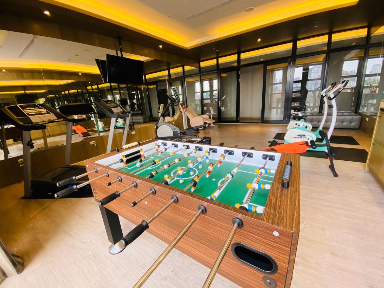 U-Her Hotel Taichung Extérieur photo
